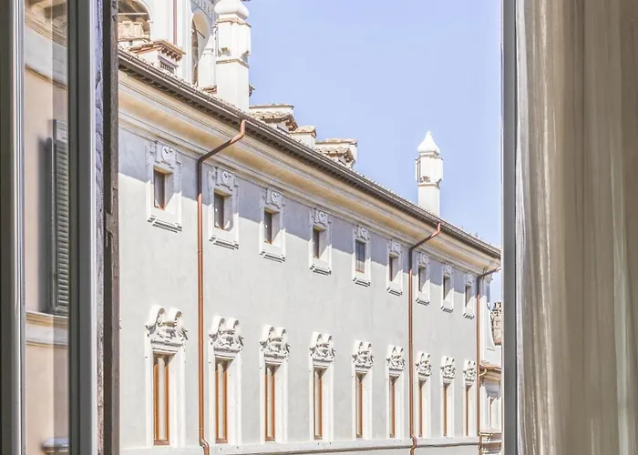 Mynavona Roma