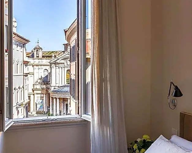 Mynavona Oda ve Kahvaltı 4*