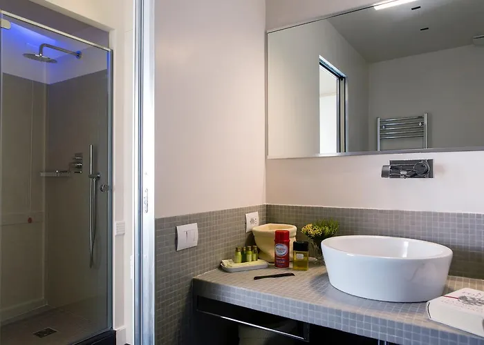 Mynavona 4*